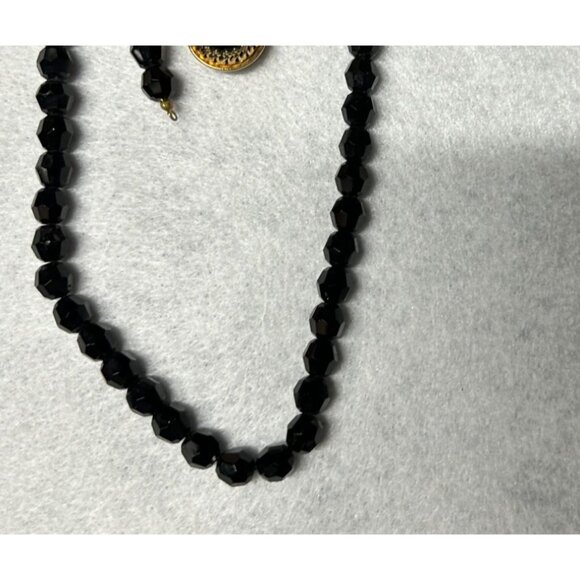 Vintage Black Faceted Glass Bead Necklace with Gold Tone Clasp Deco 26" Long mis - Picture 2 of 8